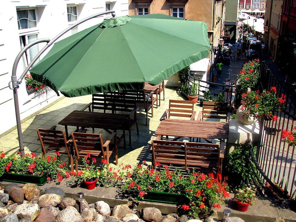 Hill Inn พอซนาน ภายนอก รูปภาพ